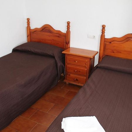 Hostal Montilla Sotogrande Torreguadiaro Exteriör bild