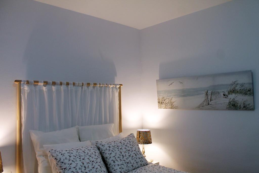 Hostal Montilla Sotogrande Torreguadiaro Exteriör bild